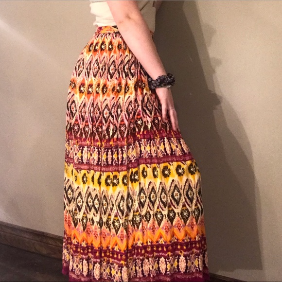 Flowy Colorful Skirt Sz. S - Picture 4 of 7